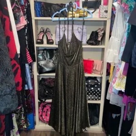 VTG Betsey Johnson Metallic Halter Dress - Picture 4 of 5